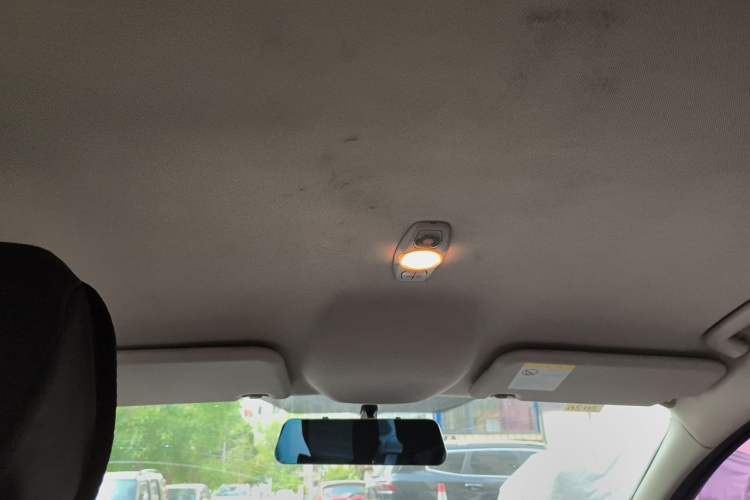 Used Ford Focus 2012 Sedan 1.6L Manual Comfort Model Headliner