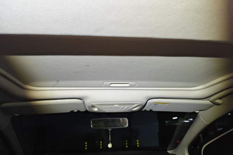 Used Ford Focus 2012 Sedan 1.6L Automatic Fashion Edition Headliner
