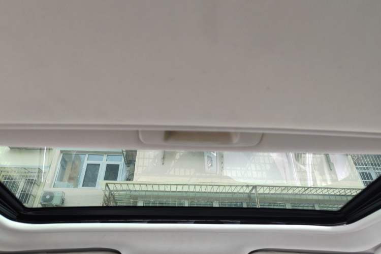 Used Ford Focus 2012 Sedan 1.6L Automatic Fashion Edition Headliner