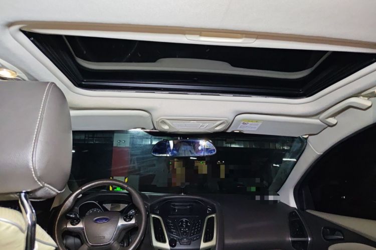 Used Ford Focus 2012 Sedan 1.6L Automatic Fashion Edition Headliner