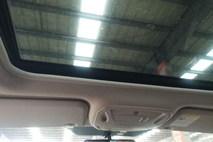Used Ford Focus 2012 Hatchback 1.6L Automatic Fashion Edition Headliner