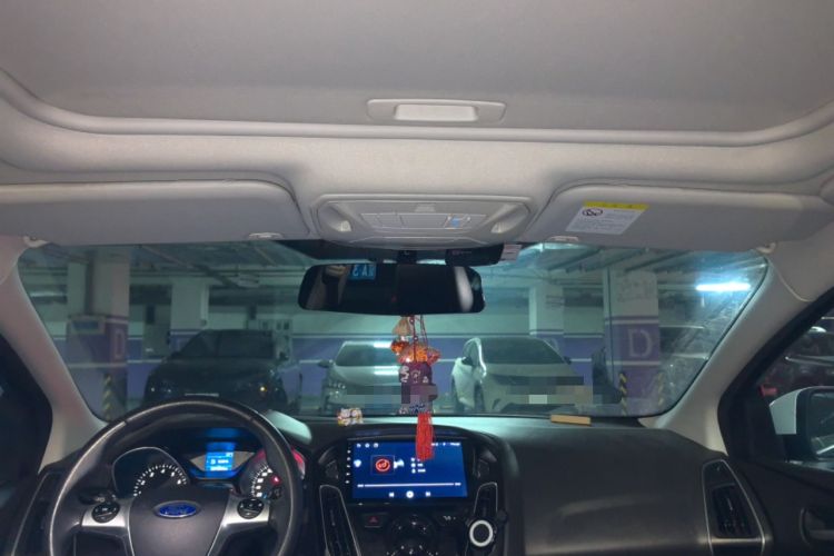Used Ford Focus 2012 Sedan 1.6L Manual Fashion Edition Headliner