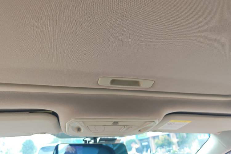 Used Ford Focus 2012 Hatchback 1.6L Automatic Fashion Edition Headliner