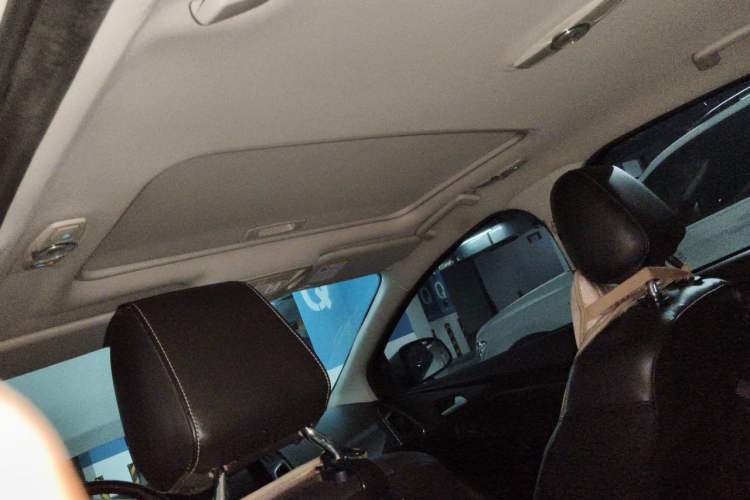 Used Ford Focus 2012 Sedan 1.6L Automatic Fashion Edition Headliner