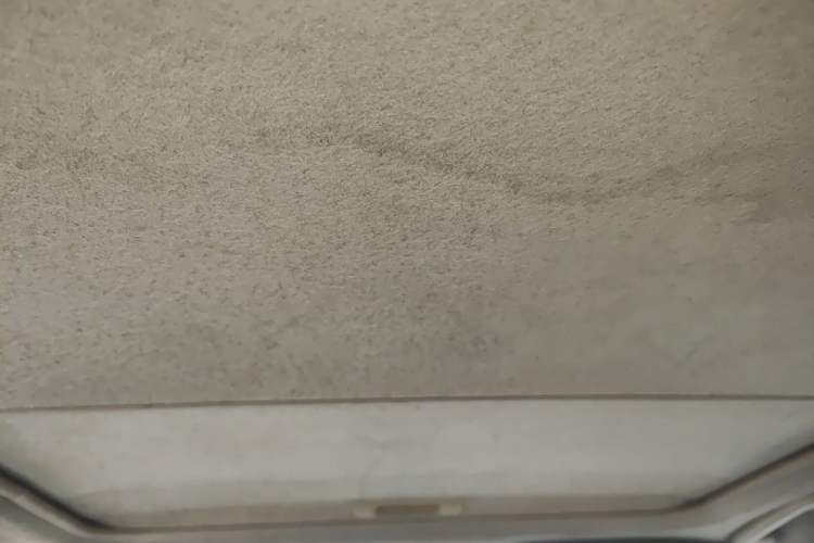 Used Ford Focus 2012 Sedan Classic 1.8L Manual Base Model Headliner