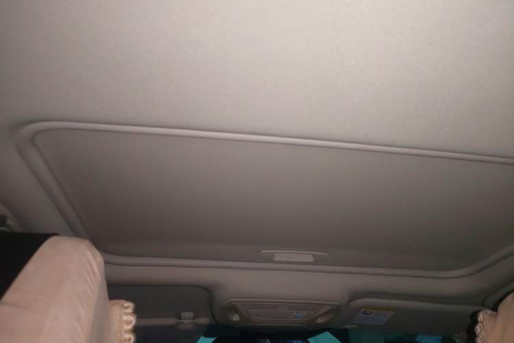 Used Ford Focus 2012 Sedan 1.6L Manual Fashion Edition Headliner