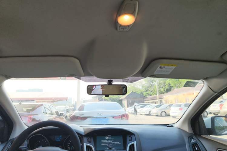Used Ford Focus 2012 Sedan 1.6L Manual Comfort Model Headliner