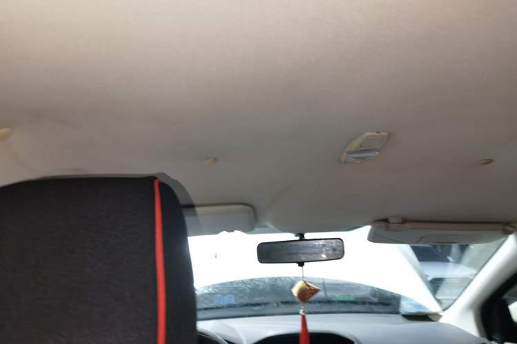 Used Ford Focus 2012 Sedan 1.6L Manual Comfort Model Headliner