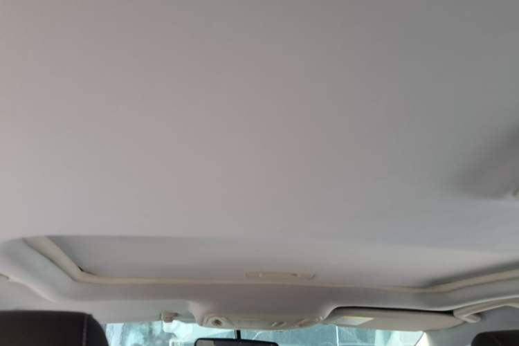 Used Ford Focus 2012 Sedan 1.6L Automatic Fashion Edition Headliner