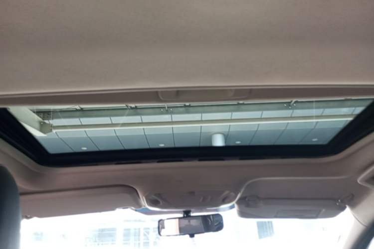 Used Ford Focus 2012 Hatchback 1.6L Automatic Fashion Edition Headliner