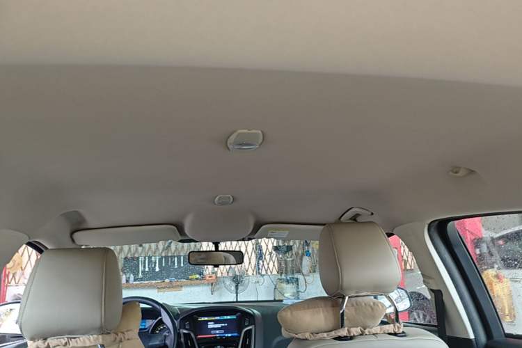 Used Ford Focus 2012 Hatchback 1.6L Automatic Comfort Model Headliner