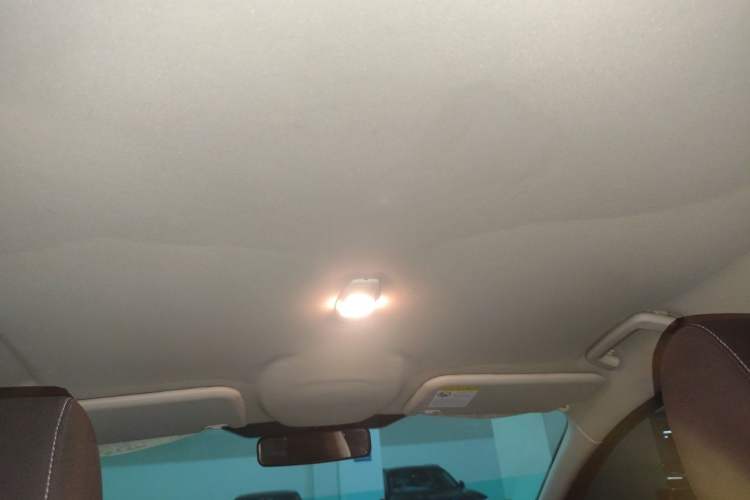 Used Ford Focus 2012 Hatchback 1.6L Manual Comfort Model Headliner