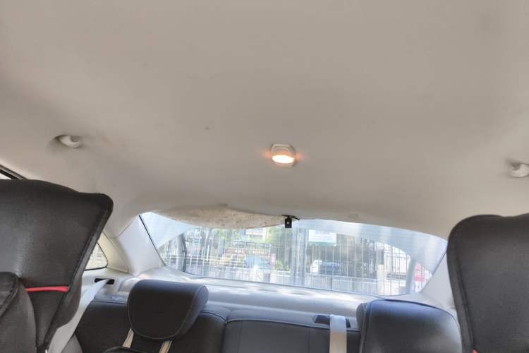 Used Ford Focus 2012 Sedan 1.6L Manual Comfort Model Headliner