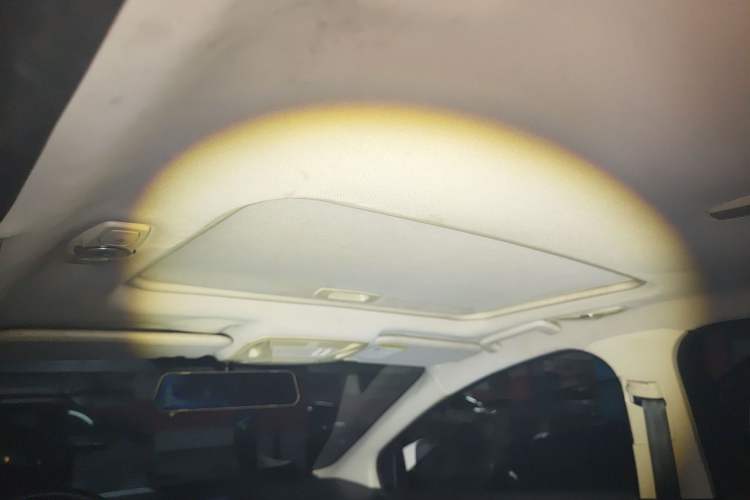 Used Ford Focus 2012 Sedan 1.6L Automatic Fashion Edition Headliner