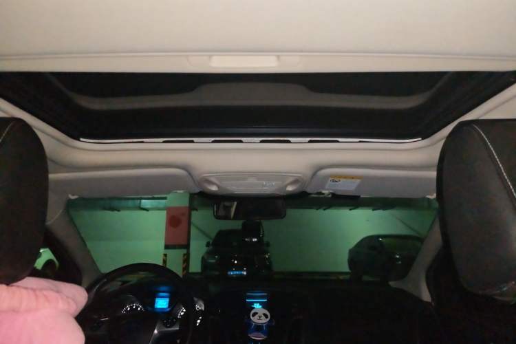 Used Ford Focus 2012 Hatchback 1.6L Automatic Fashion Edition Headliner
