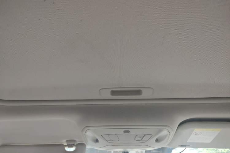 Used Ford Focus 2012 Sedan 1.6L Automatic Fashion Edition Headliner