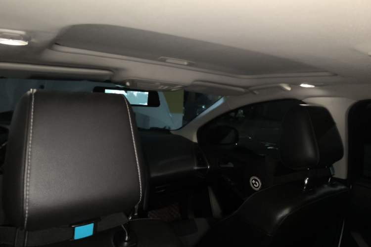 Used Ford Focus 2012 Sedan 1.6L Automatic Fashion Edition Headliner