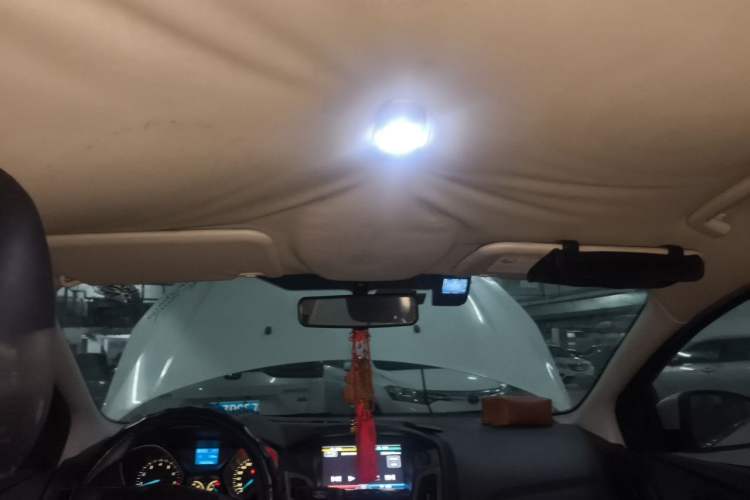 Used Ford Focus 2012 Hatchback 1.6L Automatic Comfort Model Headliner