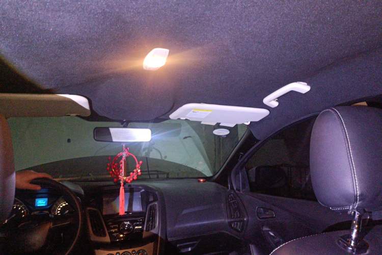Used Ford Focus 2012 Hatchback 1.6L Manual Comfort Model Headliner