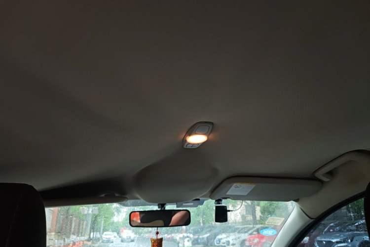 Used Ford Focus 2012 Sedan 1.6L Automatic Comfort Model Headliner