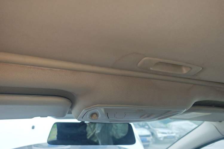 Used Ford Focus 2012 Sedan 1.6L Automatic Fashion Edition Headliner