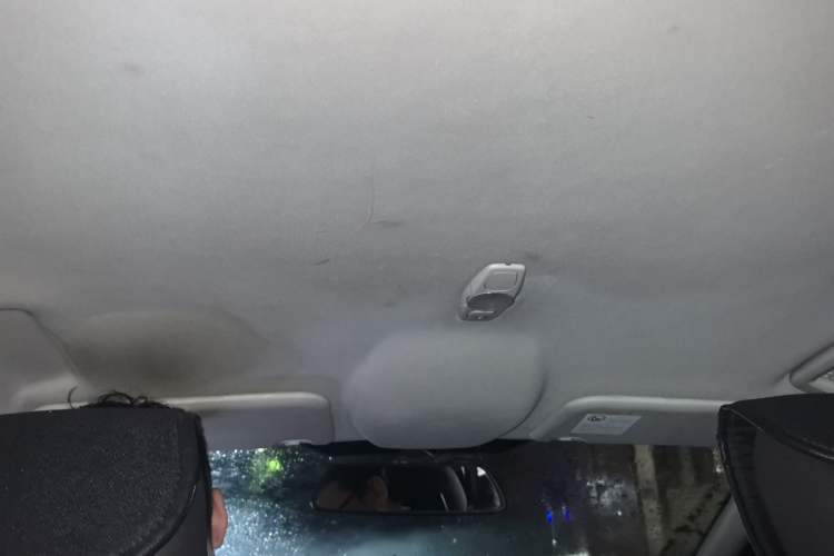 Used Ford Focus 2012 Sedan 1.6L Manual Comfort Model Headliner
