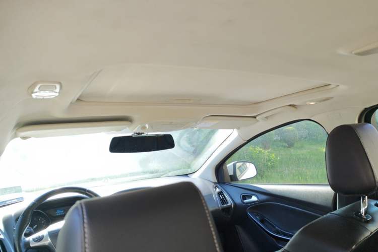 Used Ford Focus 2012 Hatchback 1.6L Automatic Fashion Edition Headliner