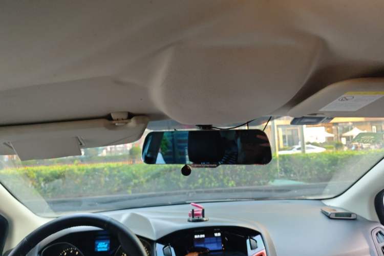Used Ford Focus 2012 Hatchback 1.6L Manual Fashion Edition Headliner