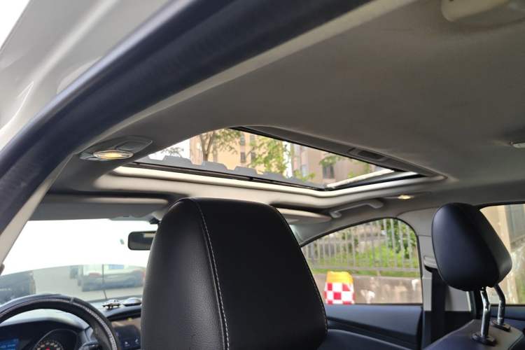 Used Ford Focus 2012 Hatchback 1.6L Manual Fashion Edition Headliner