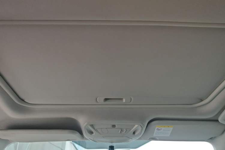 Used Ford Focus 2012 Hatchback 2.0L Automatic Luxury Sport Model Headliner