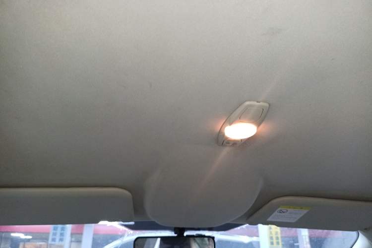 Used Ford Focus 2012 Sedan 1.6L Automatic Comfort Model Headliner
