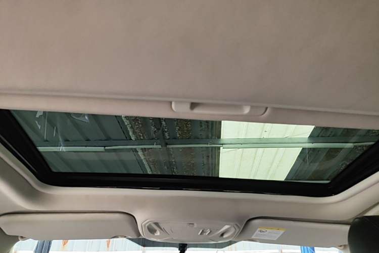 Used Ford Focus 2012 Hatchback 1.6L Automatic Fashion Edition Headliner