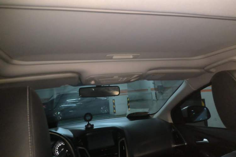 Used Ford Focus 2012 Hatchback 1.6L Automatic Fashion Edition Headliner