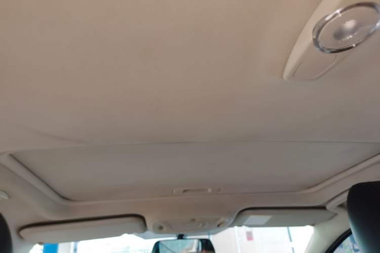 Used Ford Focus 2012 Hatchback 1.6L Automatic Fashion Edition Headliner