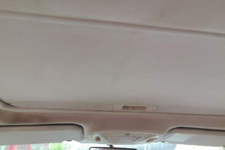 Used Ford Focus 2012 Hatchback 1.6L Automatic Fashion Edition Headliner