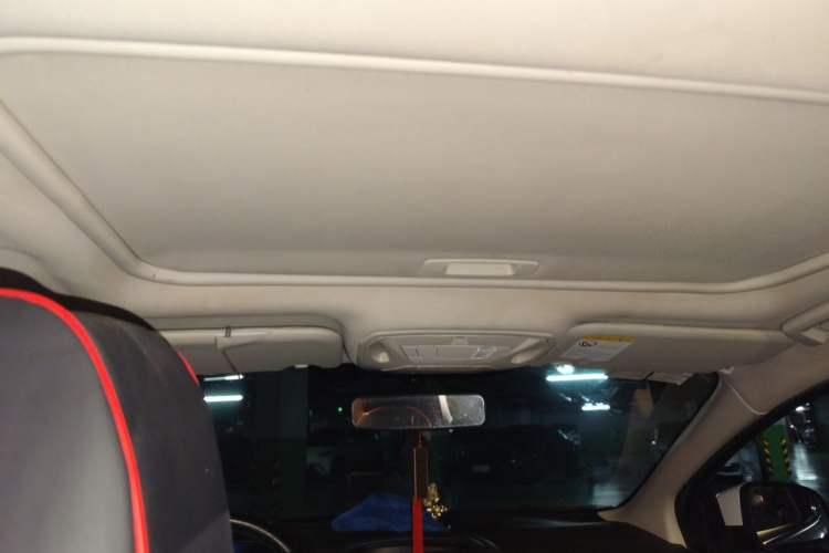 Used Ford Focus 2012 Hatchback 1.6L Automatic Fashion Edition Headliner