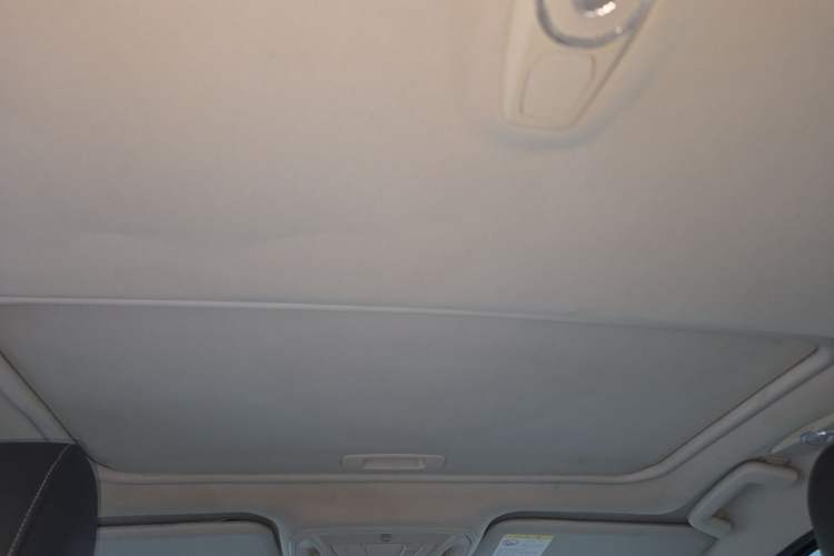 Used Ford Focus 2012 Hatchback 1.6L Automatic Fashion Edition Headliner