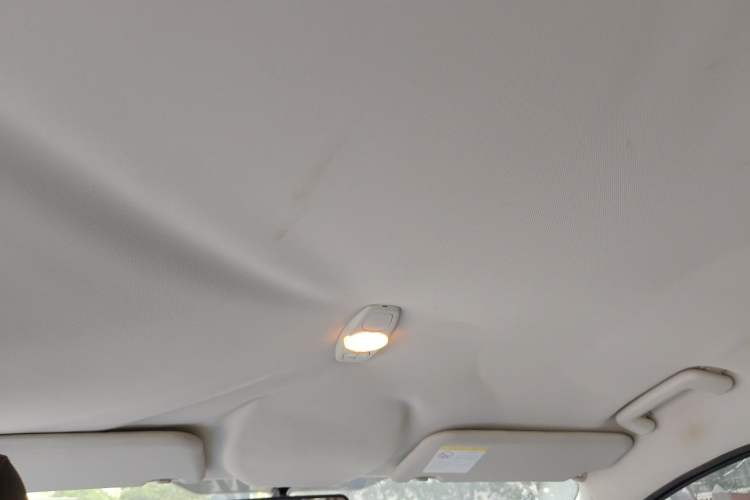 Used Ford Focus 2012 Sedan 1.6L Automatic Comfort Model Headliner