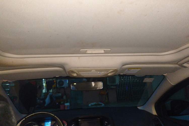 Used Ford Focus 2012 Sedan 1.6L Manual Fashion Edition Headliner