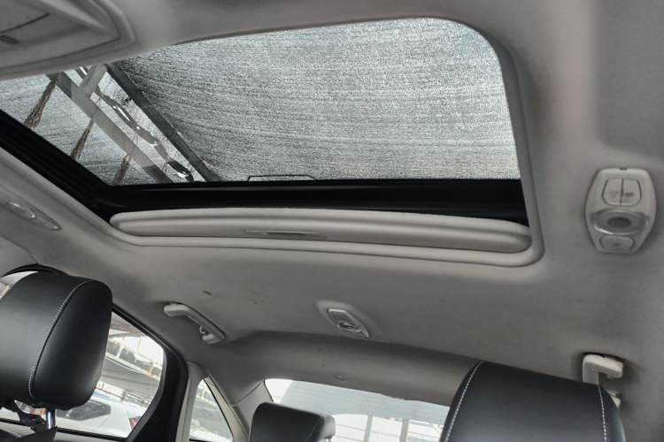 Used Ford Focus 2012 Sedan 1.6L Automatic Fashion Edition Headliner