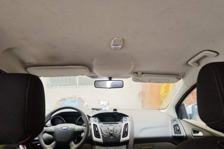 Used Ford Focus 2012 Sedan 1.6L Manual Comfort Model Headliner