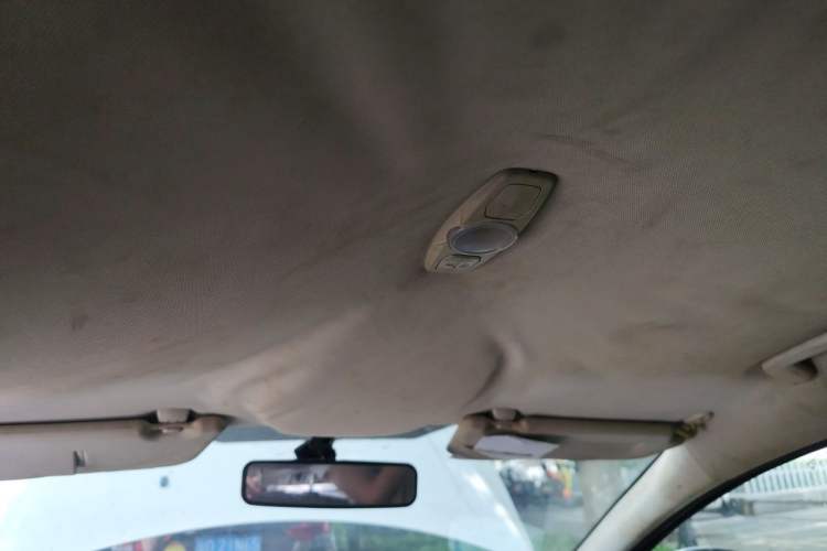 Used Ford Focus 2012 Sedan 1.6L Automatic Comfort Model Headliner