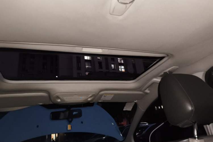 Used Ford Focus 2012 Hatchback 1.6L Automatic Fashion Edition Headliner