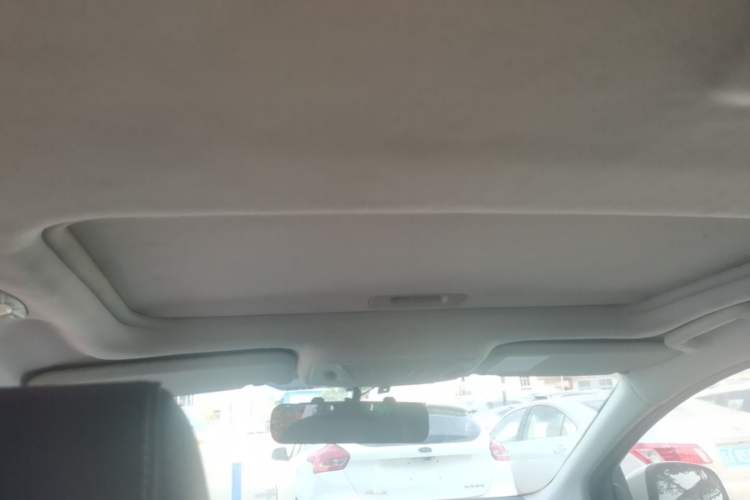 Used Ford Focus 2012 Hatchback 1.6L Manual Fashion Edition Headliner