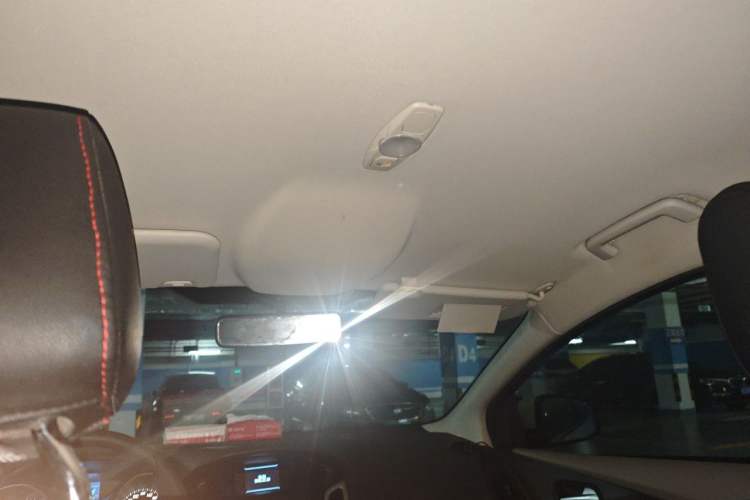 Used Ford Focus 2012 Sedan 1.6L Automatic Comfort Model Headliner