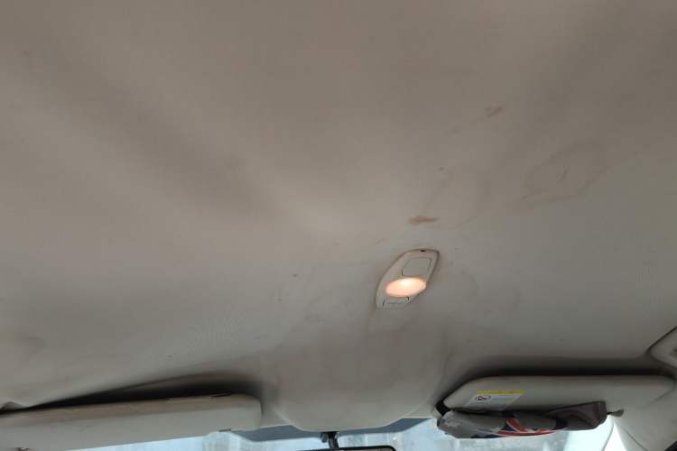 Used Ford Focus 2012 Sedan 1.6L Automatic Comfort Model Headliner