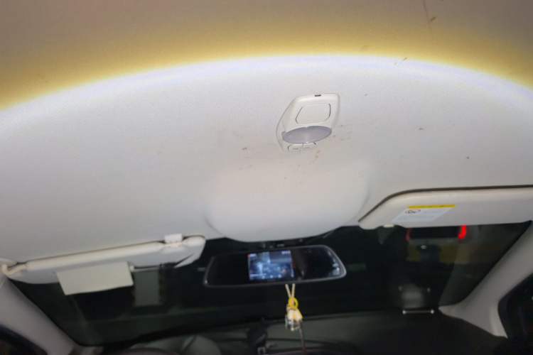 Used Ford Focus 2012 Sedan 1.6L Automatic Comfort Model Headliner