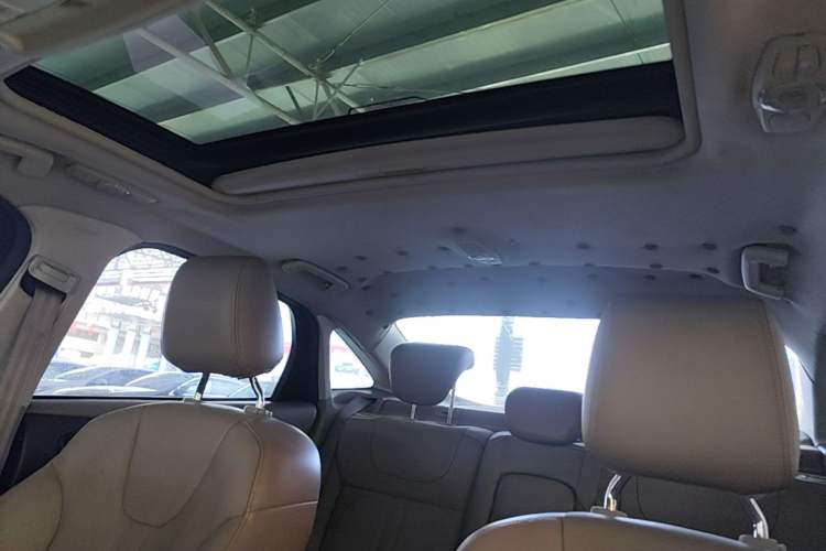 Used Ford Focus 2012 Sedan 1.6L Automatic Prestige Model Headliner