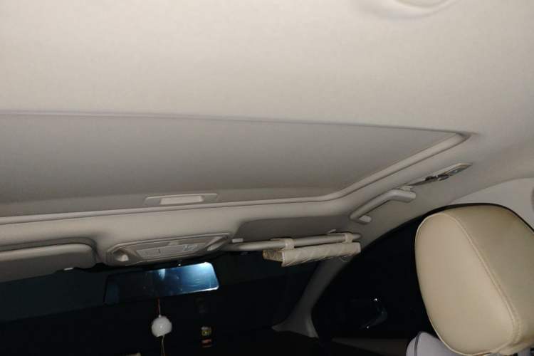 Used Ford Focus 2012 Hatchback 1.6L Automatic Fashion Edition Headliner