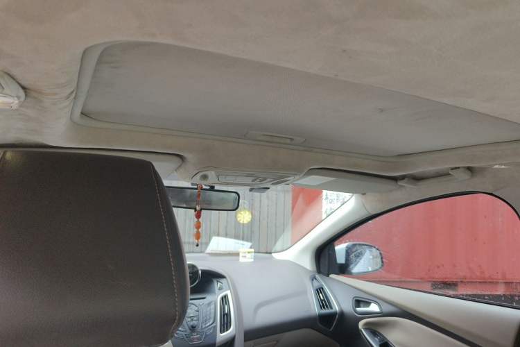 Used Ford Focus 2012 Hatchback 1.6L Manual Fashion Edition Headliner